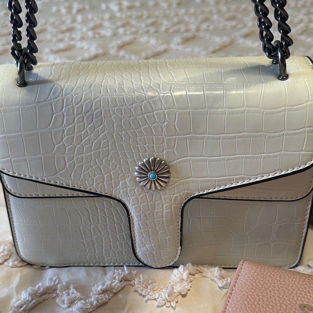 BUNDLE ALL FOR 45 / Crossbody Bags - Picture 2 of 16
